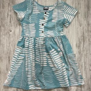 Manuhealiʻi girls dress large 8/10